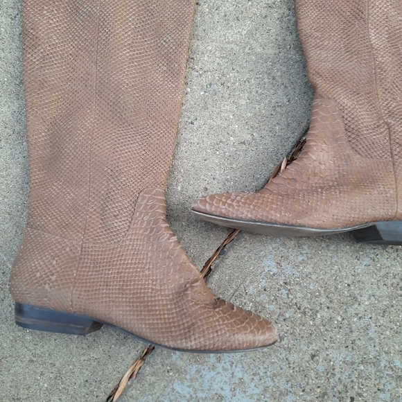 🌟 Kelsi Dagger Charmer Over the knee Boots size 8.5 - Picture 2 of 12